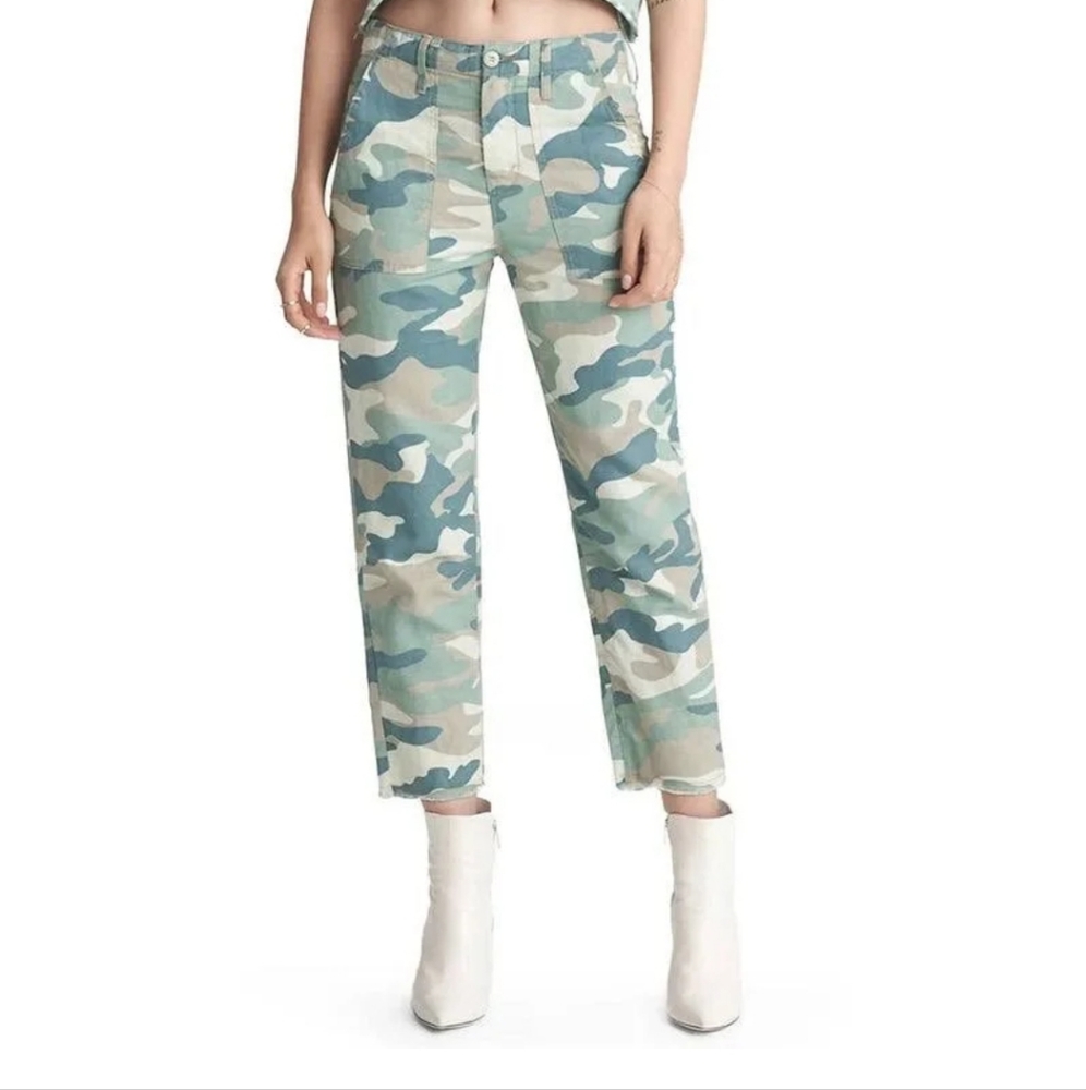 MOTHER The Shaker Camo Print Cotton & Linen Blend Chop Crop Pants